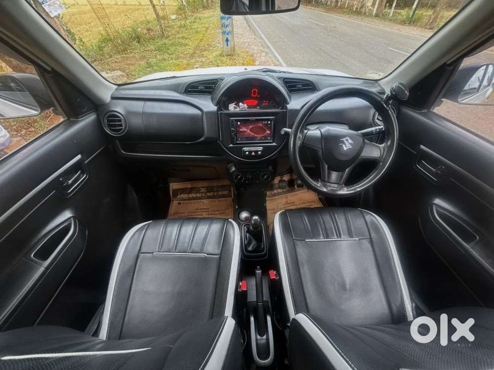 Maruti Suzuki S-presso Vxi Opt, 2022, Petrol