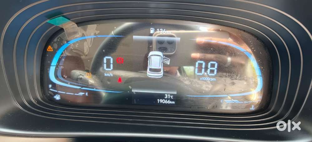 Hyundai Venue Sx (o) Mt 1.5 Diesel, 2023, Diesel