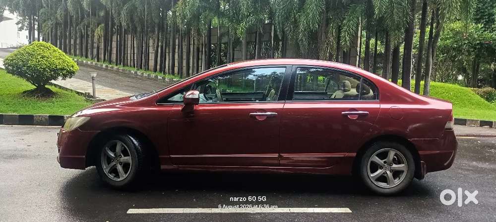 Honda Civic 1.8 V 2011