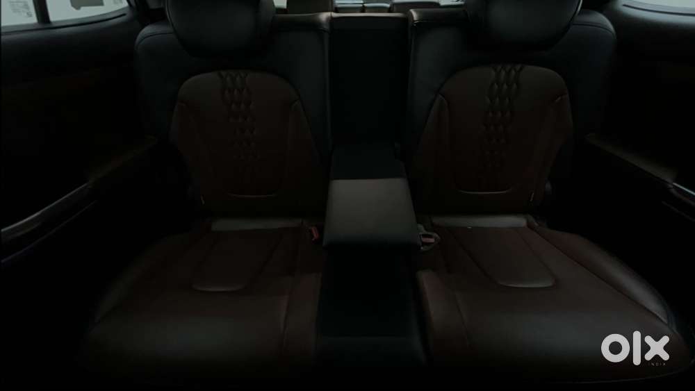 Hyundai Alcazar 2.0 Signature (o) Petrol At 7 Str, 2022, Petrol