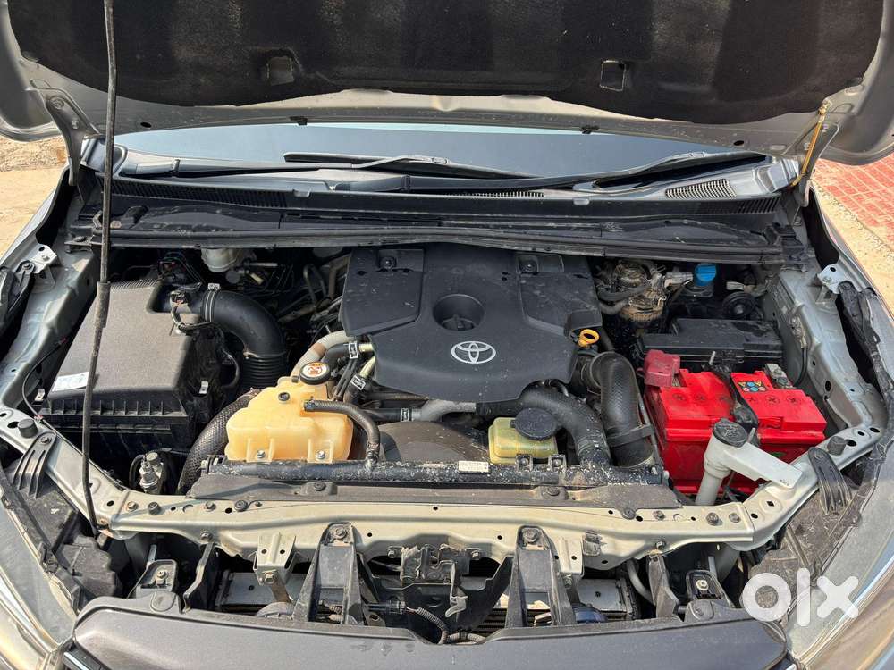 Toyota Innova Crysta 2.8 Zx At, 2022, Diesel