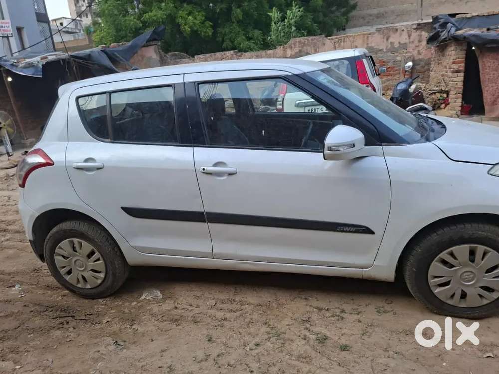 Maruti Suzuki Swift 2011 Petrol 36000 Km Driven