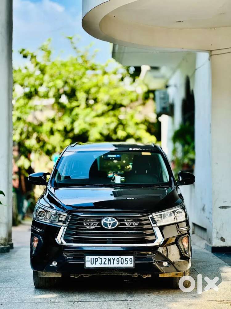 Toyota Innova Crysta [2020-ongoing] 2.4 Vx 7 Str, 2022, Diesel