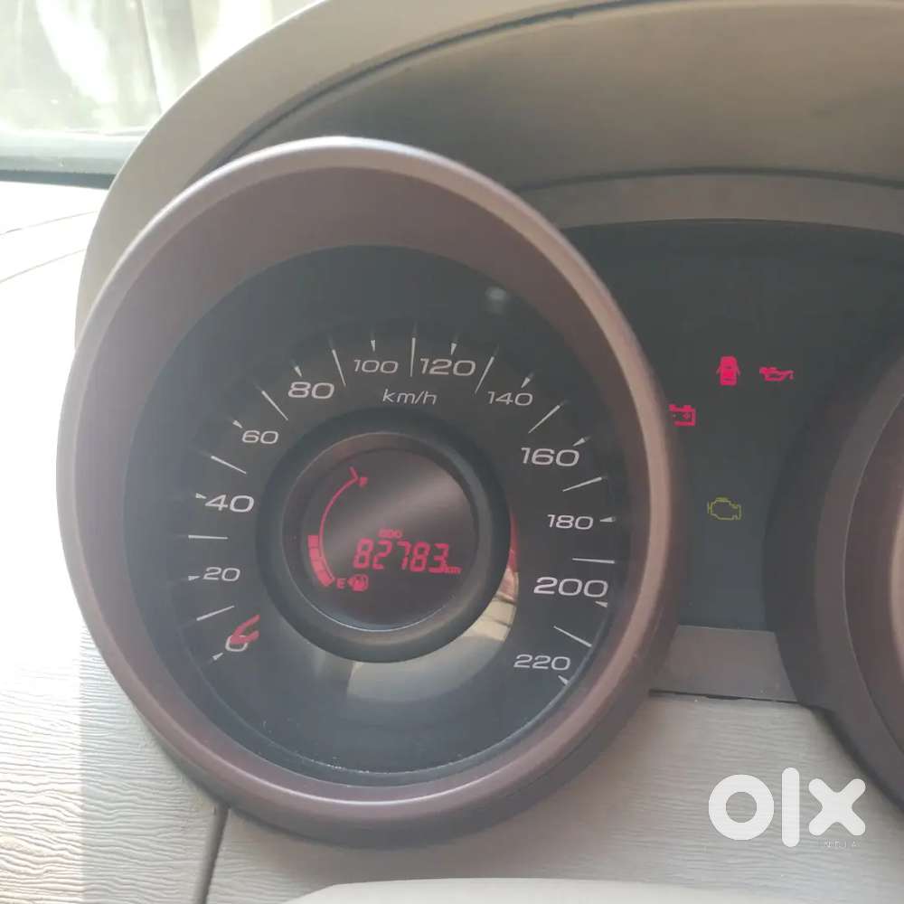 Mahindra Xuv500 2014 Diesel 84000 Km Driven