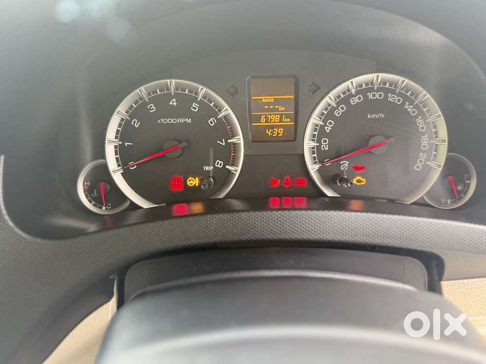 Maruti Suzuki Swift Dzire Vxi(o) Mt, 2016, Petrol
