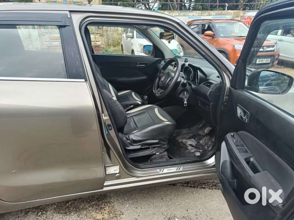 Maruti Suzuki Swift Vxi, 2018, Petrol