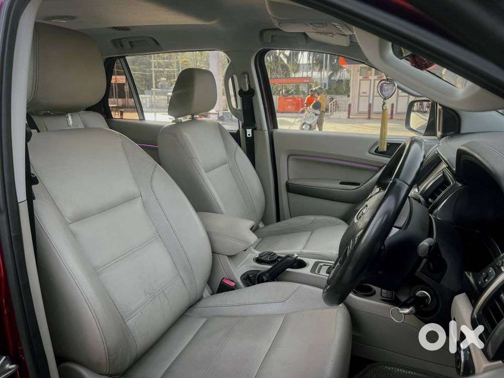 Ford Endeavour 2.2 Trend At 4x2, 2016, Diesel