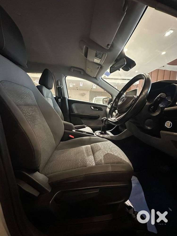 Tata Altroz Xz, 2020, Petrol