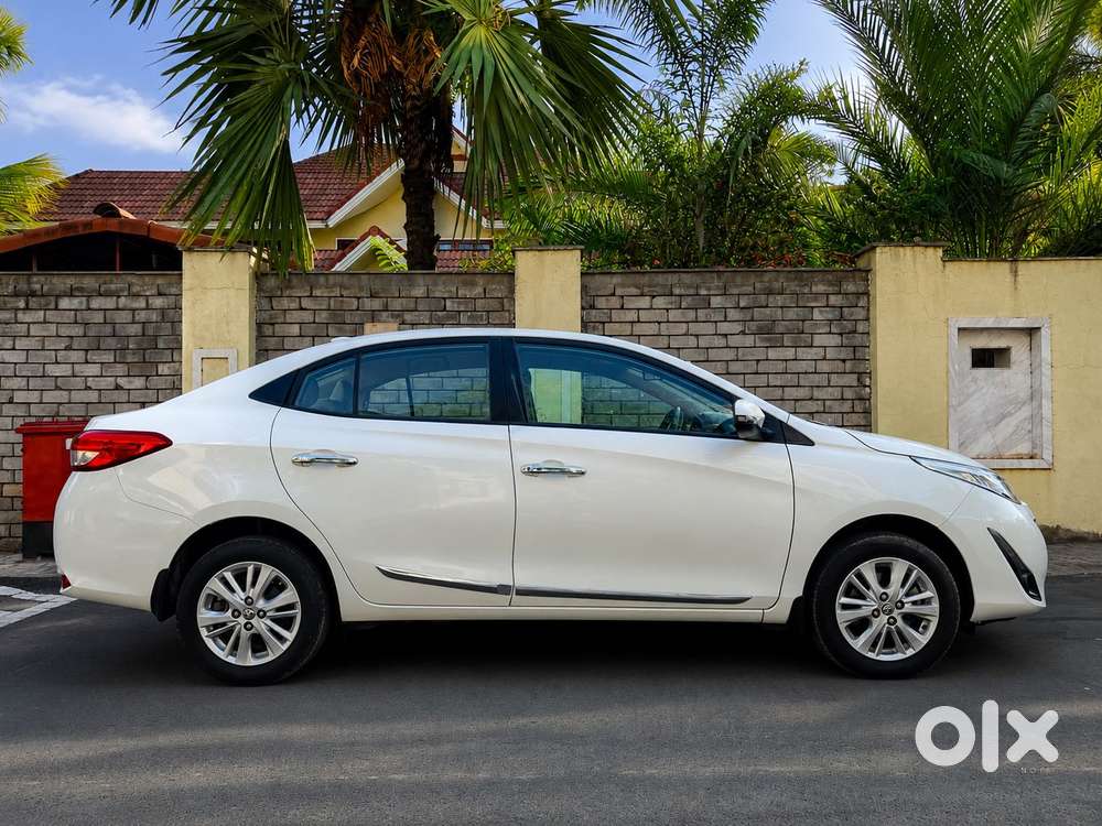 Toyota Yaris Vx Cvt, 2018, Petrol