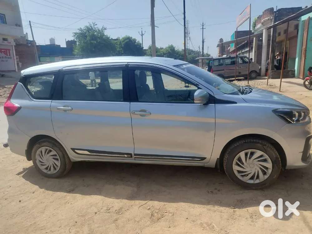 Maruti Suzuki Ertiga Vxi 2023