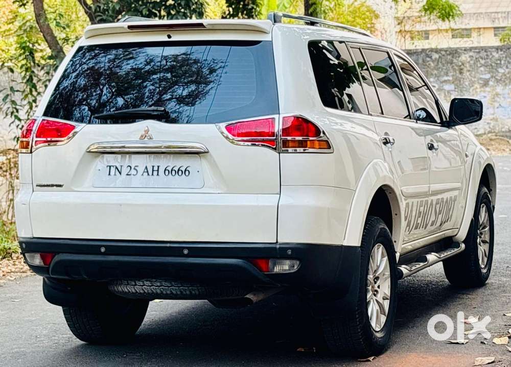 Mitsubishi Pajero Sport 2.5 Manual, 2012, Diesel