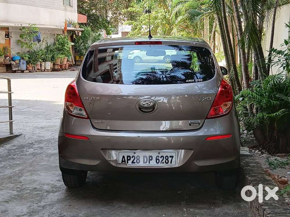 Hyundai I20 Sportz At 1.4, 2012, Petrol