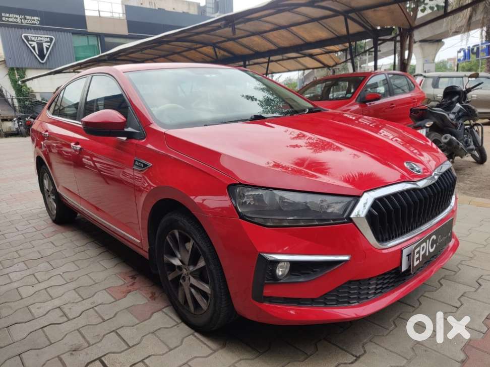 Skoda Slavia Ambition 1.0l Tsi Mt, 2022, Petrol