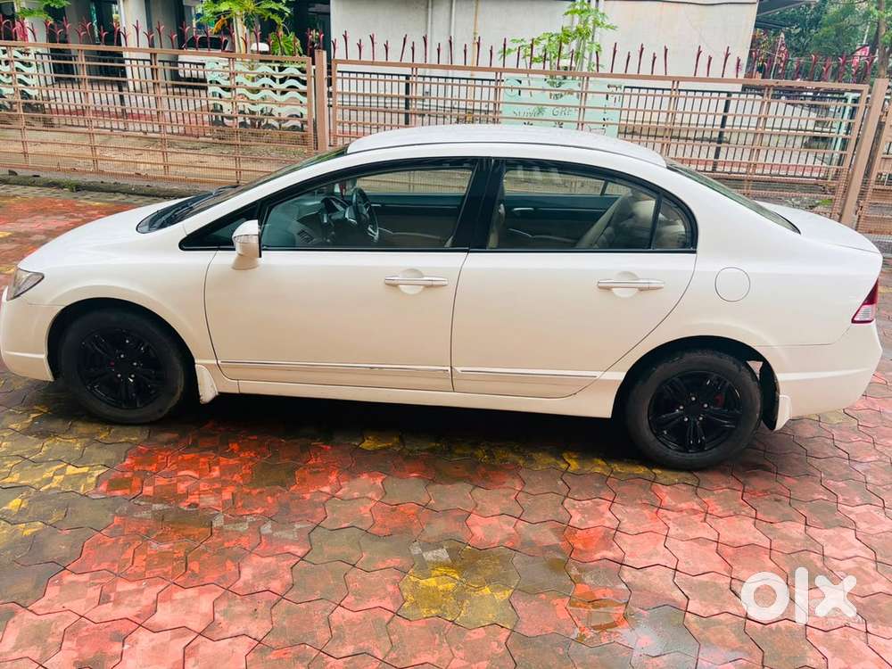 Honda Civic Petrol 2009 Model