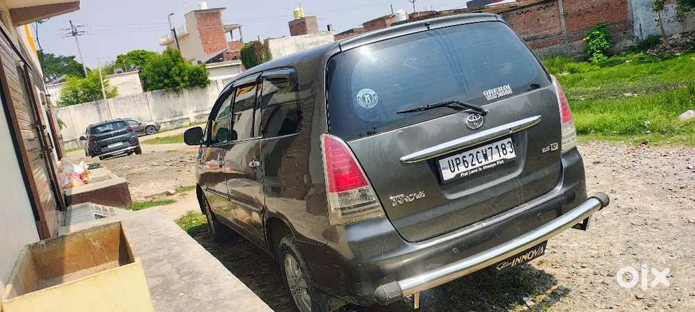 Toyota Innova Vx 2010 Diesel 7-seater