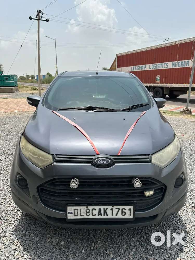 Ford Eco Sports Wail Menten Car