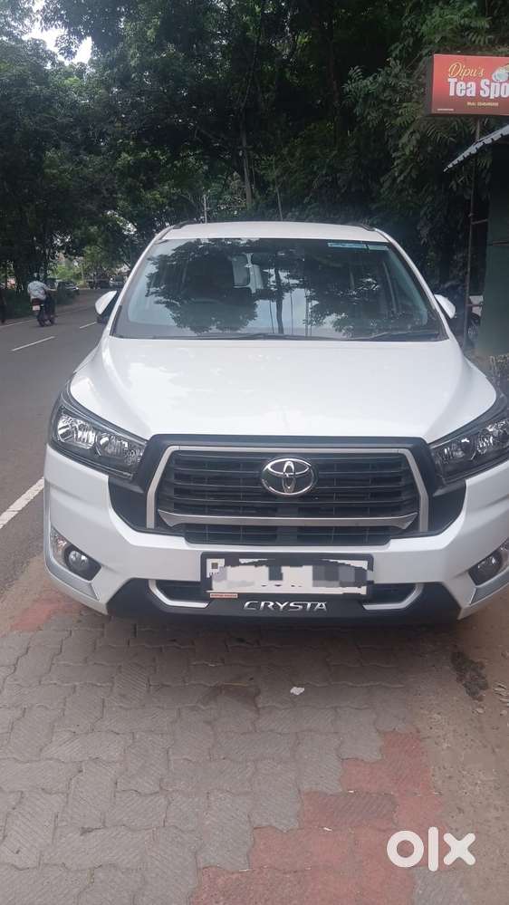 Toyota Innova Crysta 2.4 G Mt, 2025, Diesel