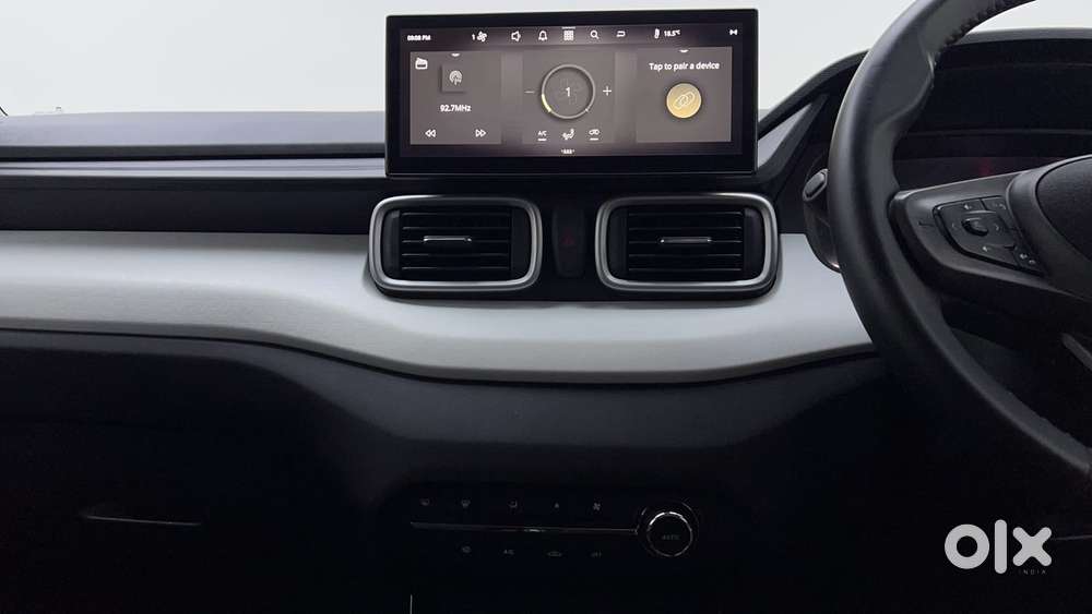 Tata Punch Creative Dual Tone Amt Sunroof, 2024, Petrol