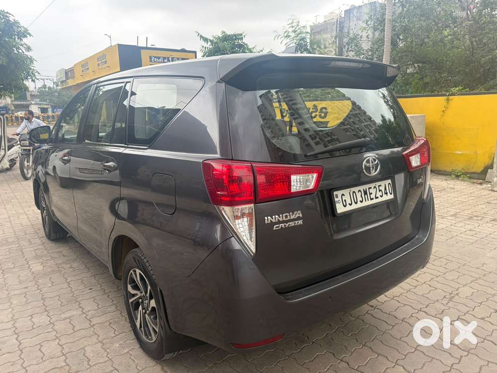 Toyota Innova Crysta 2.4 G Mt, 2021, Diesel