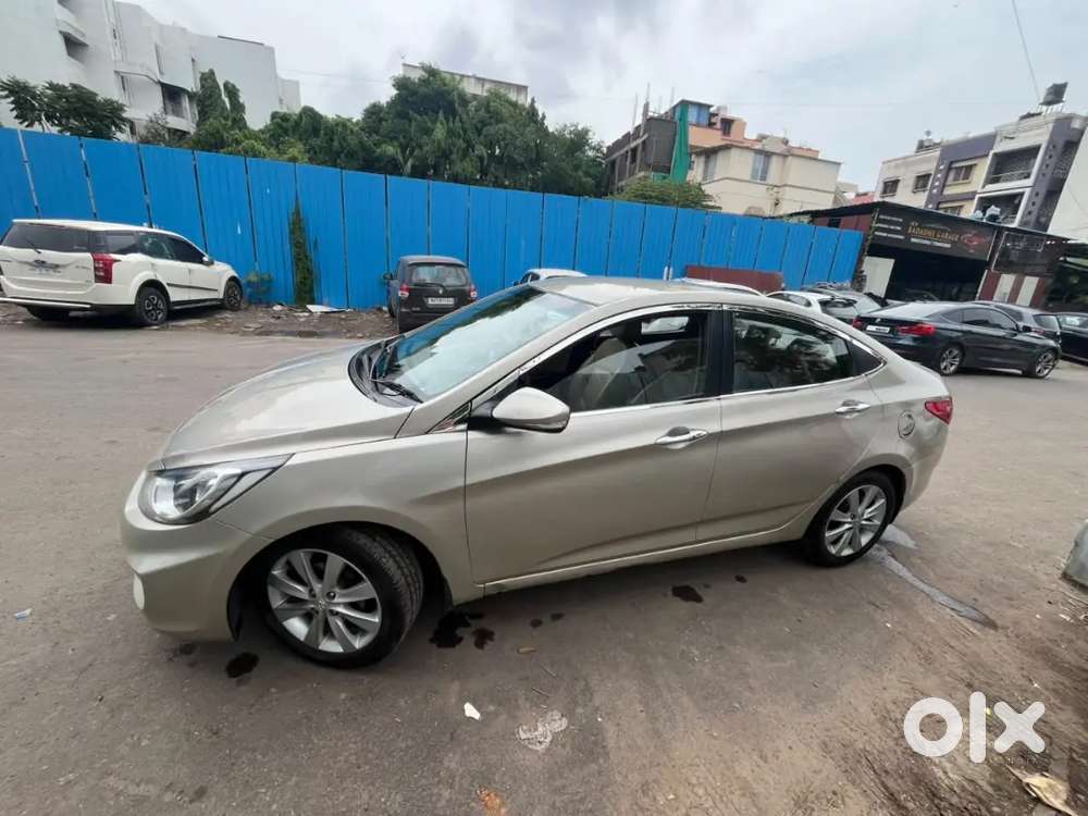 Hyundai Verna 2013 Petrol 83000 Km Driven Well Mented