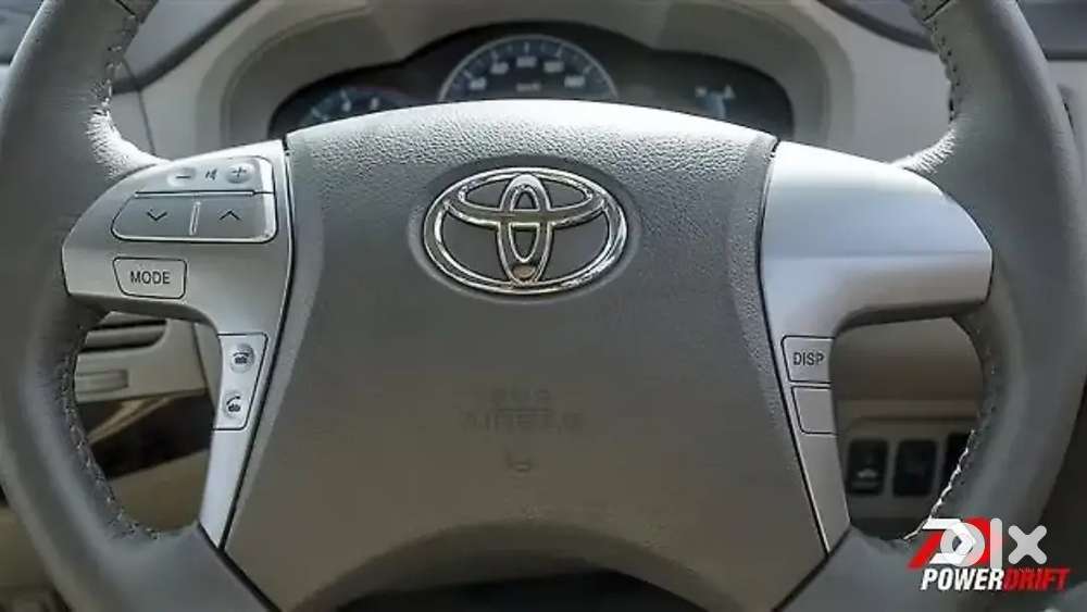 Toyota Innova 2014 Diesel 120000 Km Driven