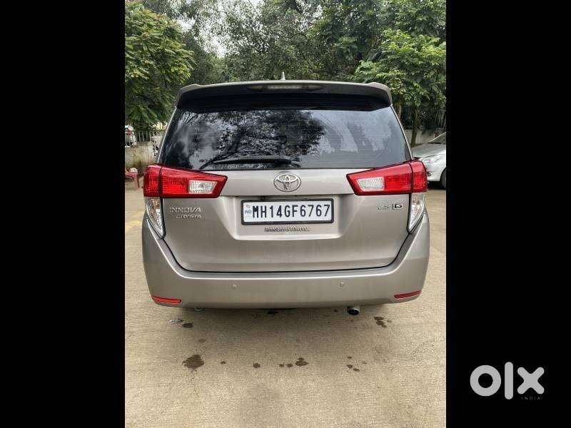 Toyota Innova Crysta 2.8 Gx At 8 Seater, 2017, Diesel