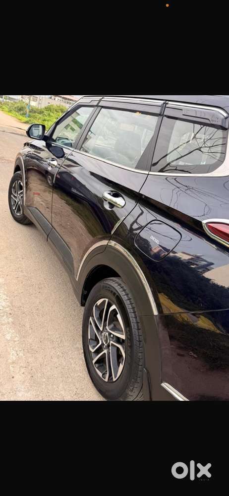 2022 Kia Carens Diesel Manual