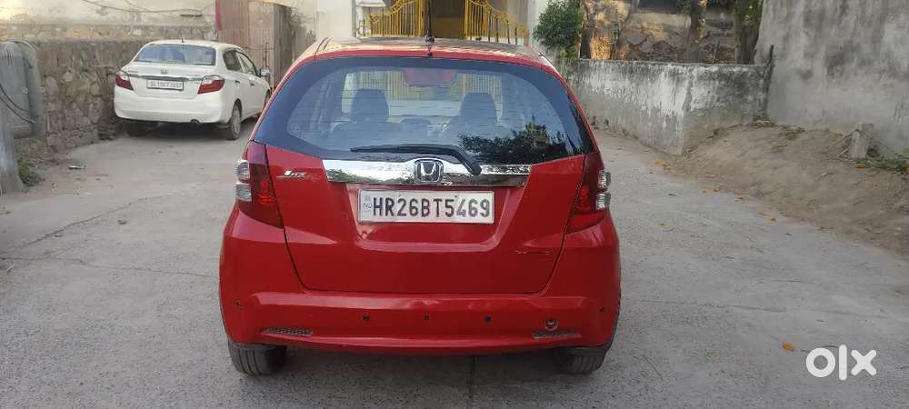 Honda Jazz 2012 I-vtec Manual Good Condition. Fixed Price