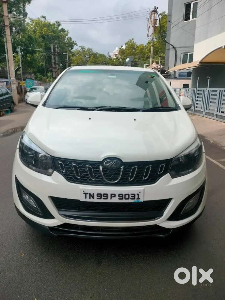 Mahindra Marazzo M6 2019