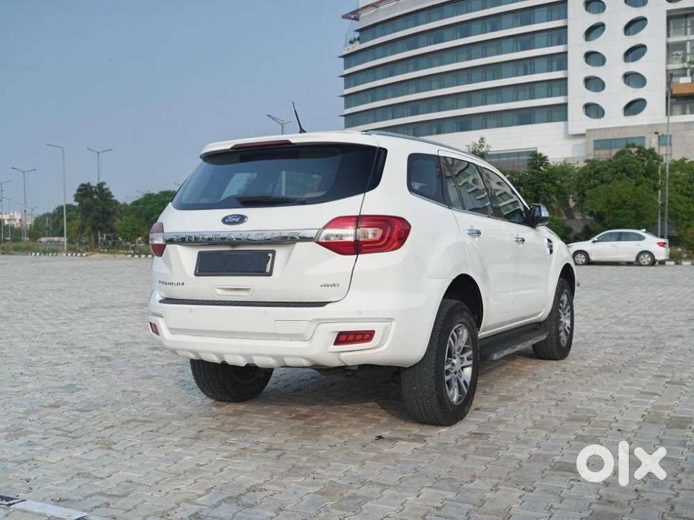 Ford Endeavour 3.2 Titanium At 4x4, 2016, Diesel