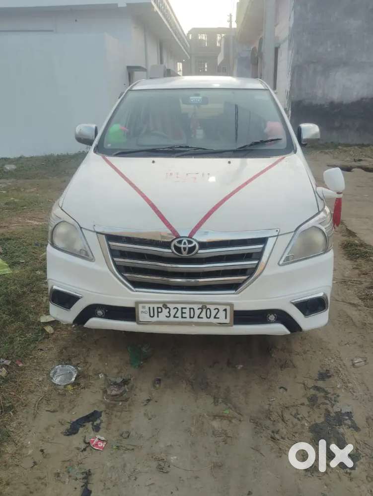 Toyota Innova 2012 Diesel Well Maintained