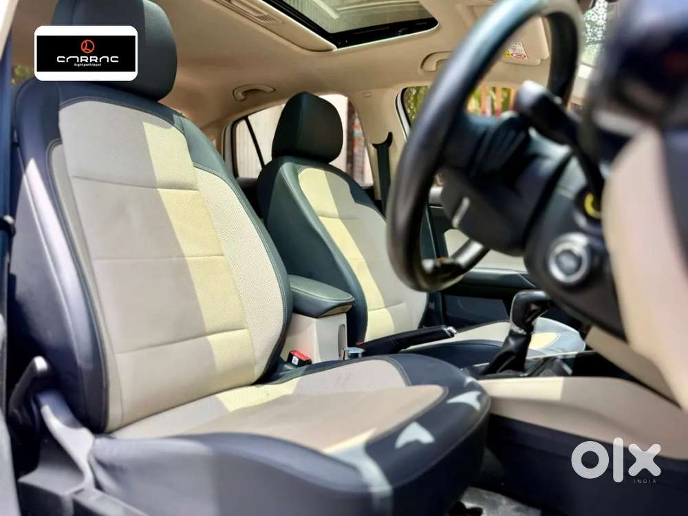 Skoda Slavia Style 1.0l Tsi At, 2023, Petrol