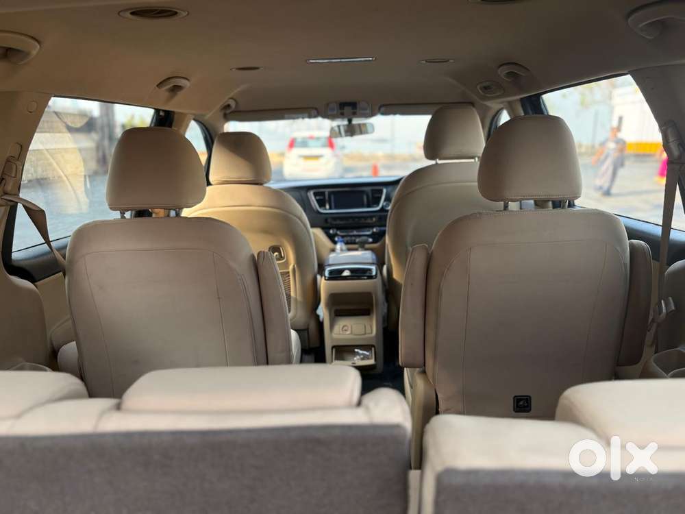 Kia Carnival Premium, 2020, Diesel