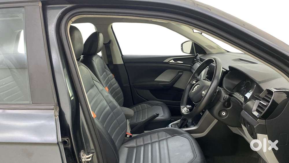 Skoda Kushaq 1.0 Tsi Ambition At, 2022, Petrol
