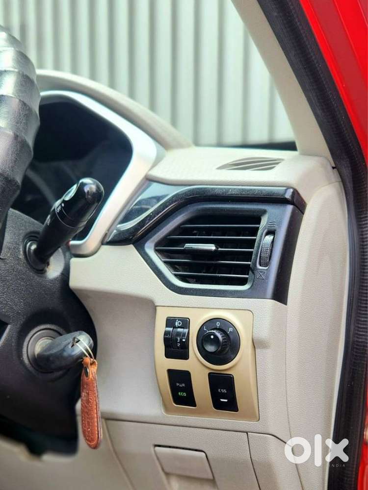 Mahindra Kuv 100 2016-2017 Mfalcon D75 K8, 2016, Diesel
