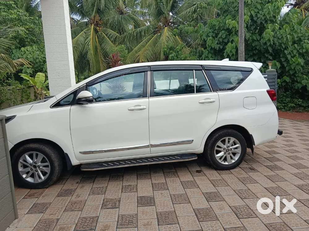 Toyota Innova Crysta Diesel 2017