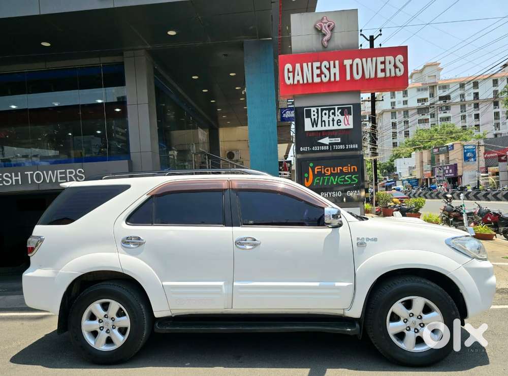 Toyota Fortuner, 2011, Diesel
