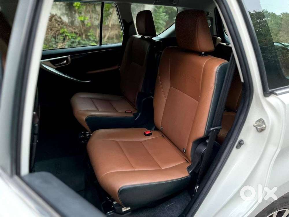 Toyota Innova Crysta [2020-ongoing] 2.4 Zx At 7 Str, 2022, Diesel