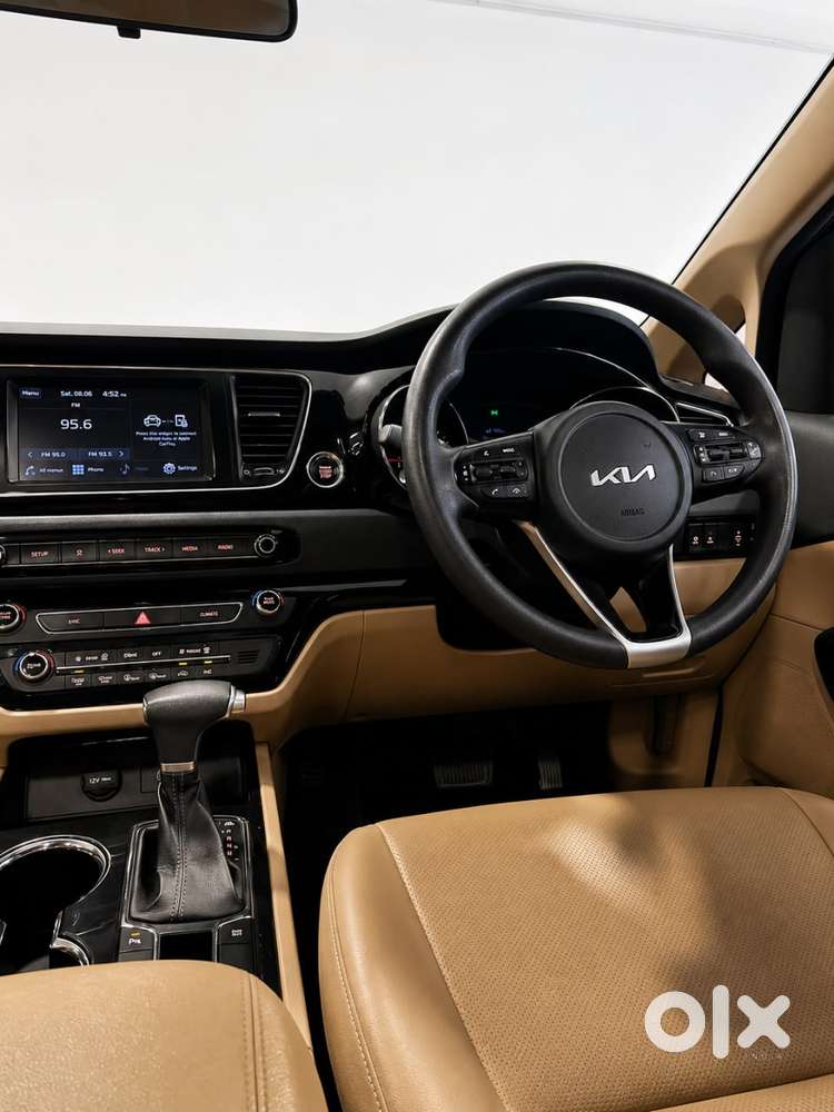 Kia Carnival Prestige, 2022, Diesel