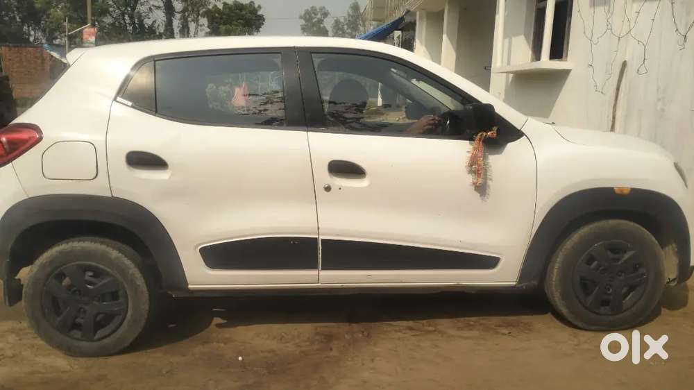 Renault Kwid 2016 Petrol Well Maintained