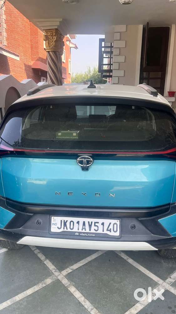 Tata Nexon 2824 Petrol Well Maintained