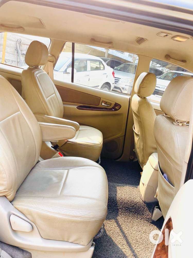 Toyota Innova 2009-2011 2.5 Ev Ms 8 Str Bsiv, 2013, Diesel