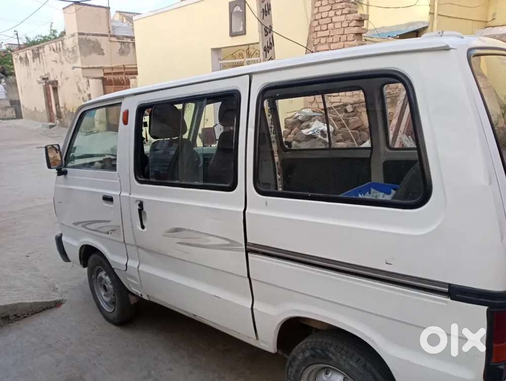 Maruti Suzuki Omni 2011