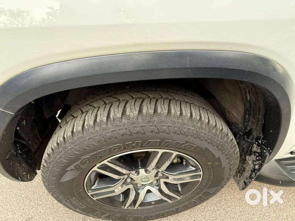 Toyota Fortuner Legender 4x2 At 2.8, 2022, Diesel