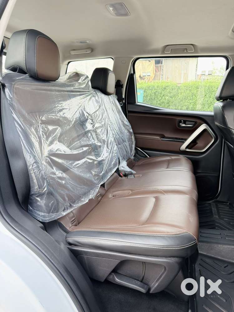 Mahindra Scorpio N Z8 Select Diesel At 2wd 7-seater, 2025, Diesel