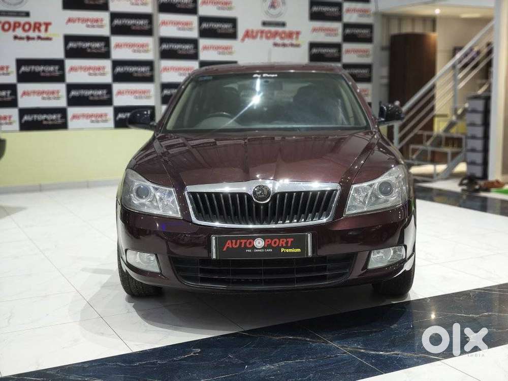 Skoda Laura Ambiente, 2012, Diesel