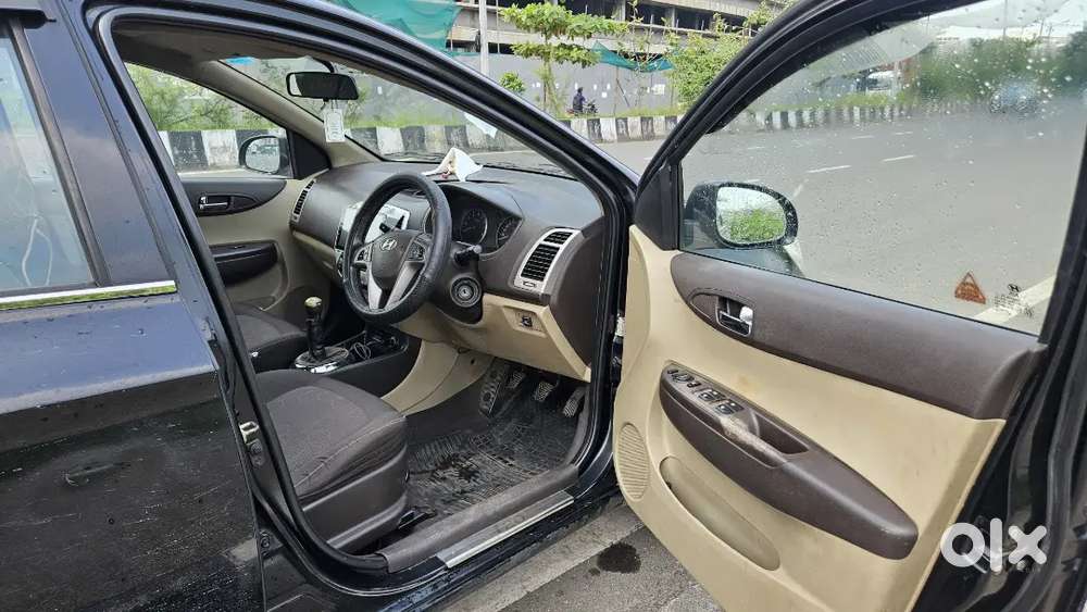 Hyundai I20 Spotz 2011 Petrol