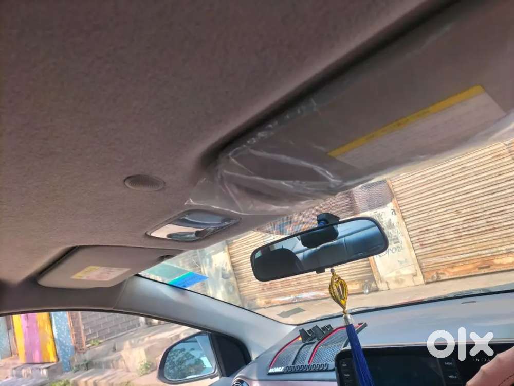 Hyundai Aura 2021 Petrol 22000 Km Driven