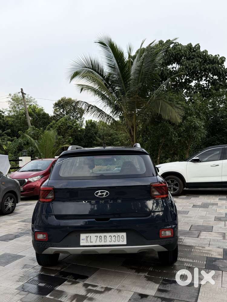 Hyundai Venue S 1.2 Petrol, 2021, Petrol