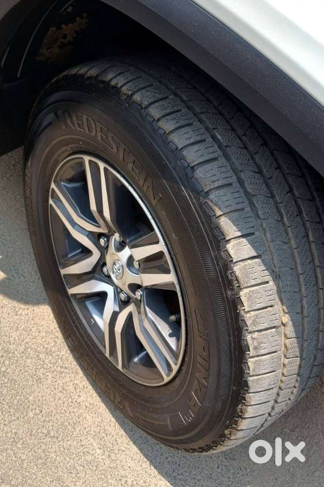 Toyota Fortuner 4x2 At 2.8 Diesel, 2022, Diesel